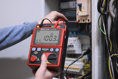 Мегаомметр МЕГЕОН 13130 купить по низкой цене | МАКСПРОФИТ